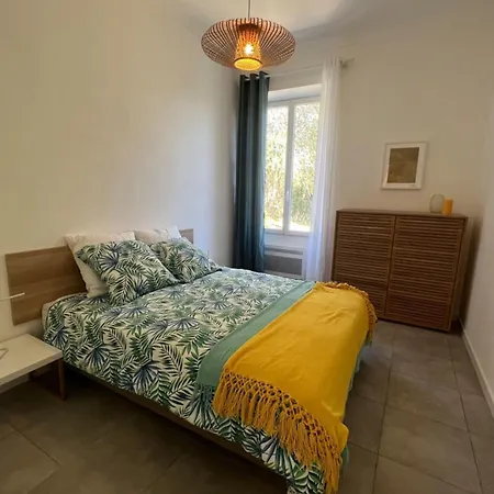 Alice - T2 Cossu Et Calme En Plein Coeur D'ajaccio Lejlighed